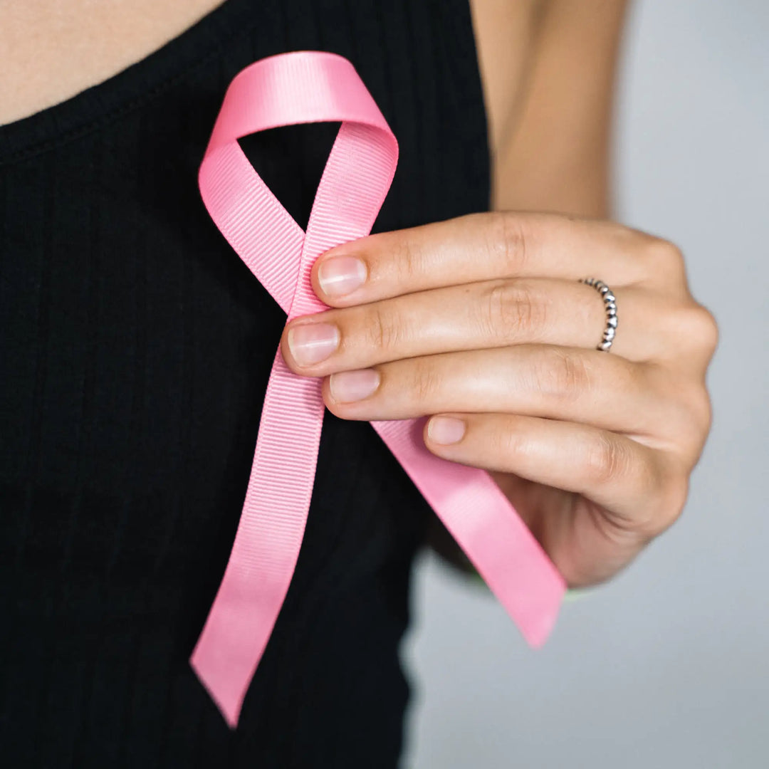 Octobre Rose : avant de positionner votre soutien-gorge sur-mesure, palpez vos seins.