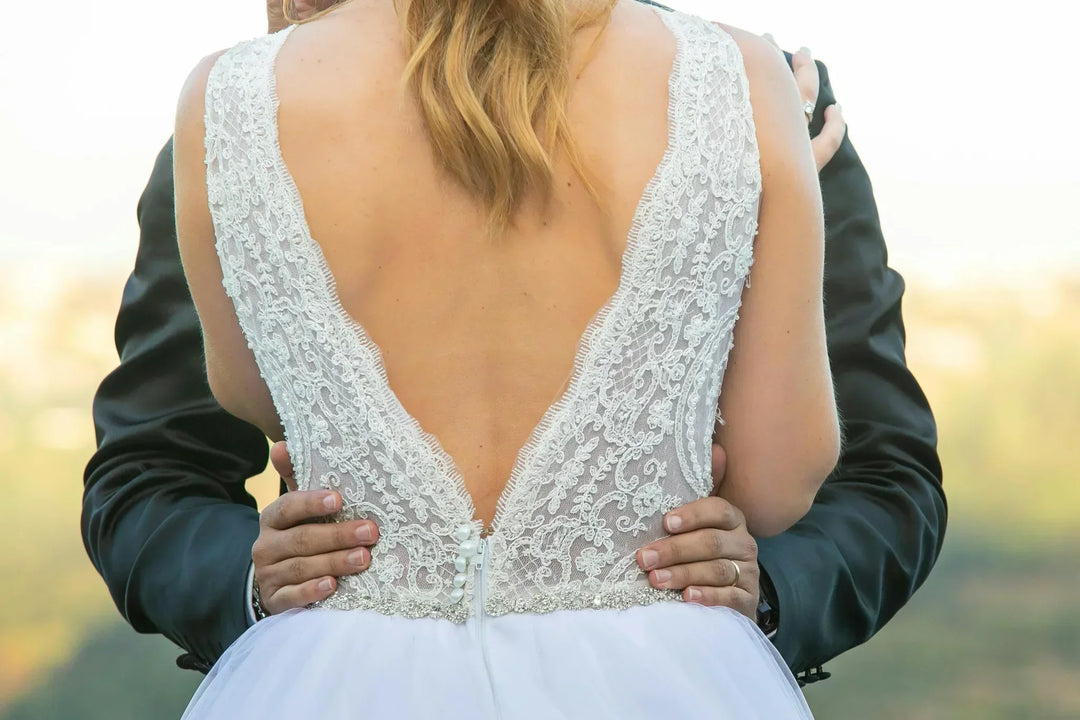 Soutien gorge dos nu mariage : le guide ultime pour une tenue parfaite